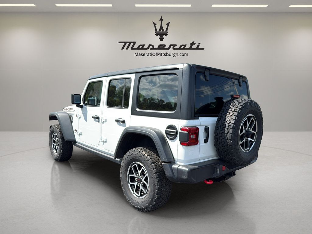 Used 2025 Jeep Wrangler Unlimited Rubicon AWD/4WD image 7