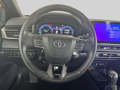 Certified 2025 Toyota Camry XSE AWD/4WD image 17