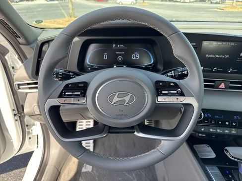 New 2026 Hyundai Elantra SEL Sport Premium FWD image 25