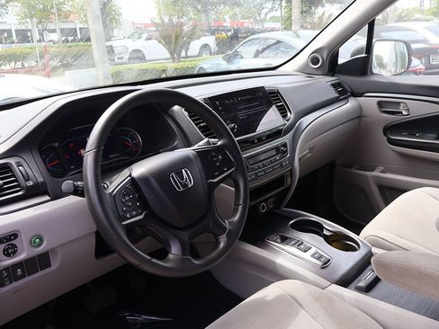 Used 2021 Honda Pilot EX image 26