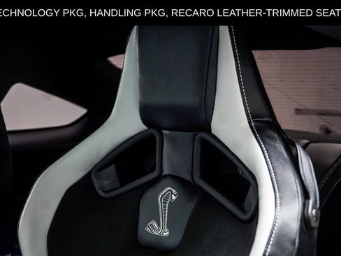 Used 2022 Ford Mustang Shelby GT500 w/ Technology Package RWD image 49