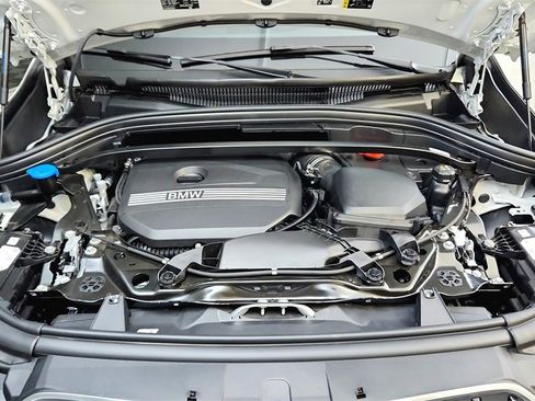 Used 2025 BMW X1 xDrive28i w/ Convenience Package image 25