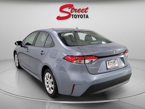 Certified 2024 Toyota Corolla LE image 2