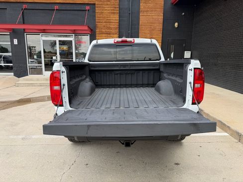 Used 2018 Chevrolet Colorado ZR2 AWD/4WD image 23