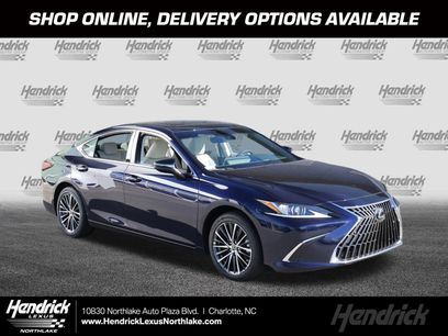 New 2025 Lexus ES 350 w/ Premium Package