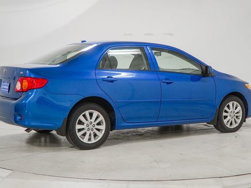 Used 2010 Toyota Corolla LE image 12