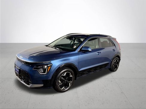 Certified 2023 Kia Niro Wind image 2