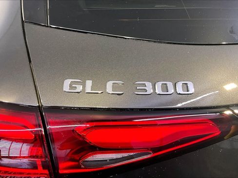 New 2026 Mercedes-Benz GLC 300 4MATIC image 6