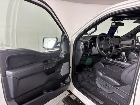 Certified 2025 Ford F150 Platinum w/ Equipment Group 702A High AWD/4WD image 12