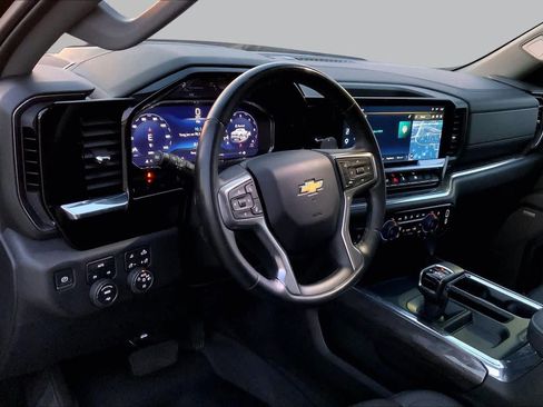 Used 2024 Chevrolet Silverado 1500 LTZ w/ LTZ Convenience Package II AWD/4WD image 15