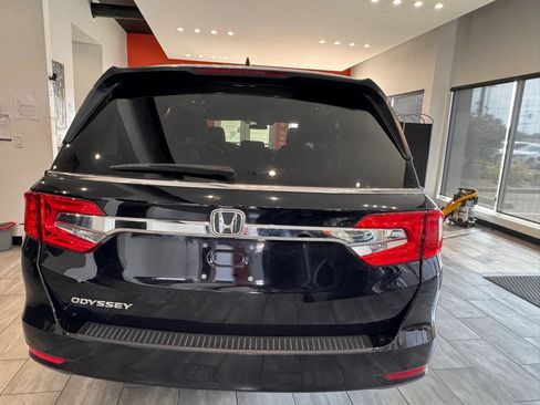 Used 2020 Honda Odyssey EX image 11