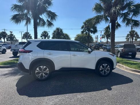 Used 2021 Nissan Rogue SV FWD image 5
