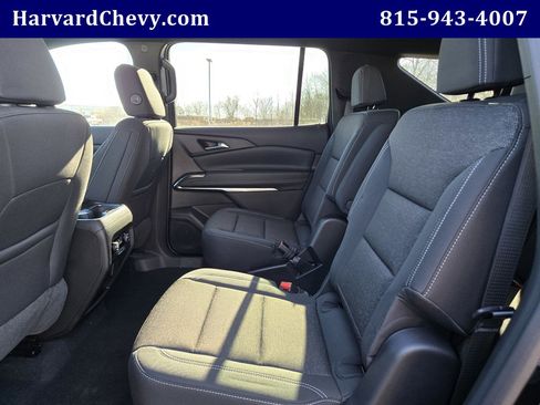 Used 2026 Chevrolet Traverse LT w/ Driver Confidence Package image 28