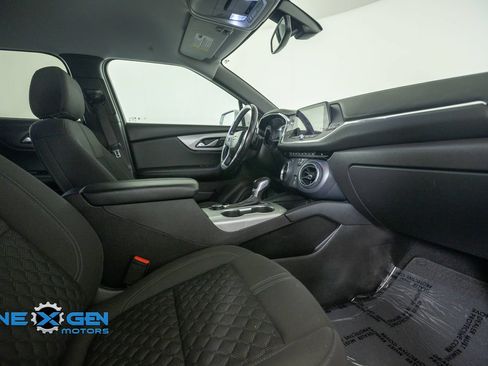 Used 2019 Chevrolet Blazer LT AWD/4WD image 39