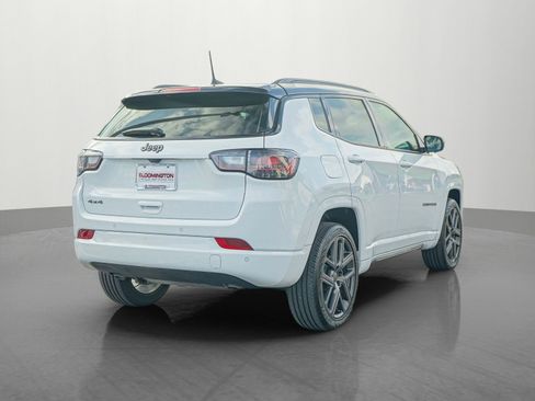 Used 2024 Jeep Compass Limited w/ High Altitude Package image 7