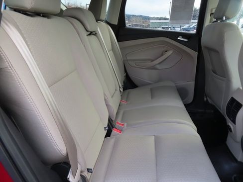 Used 2018 Ford Escape SE w/ SE Sync 3 Package image 38