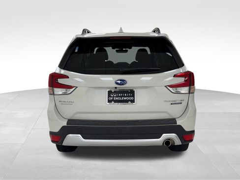 Used 2019 Subaru Forester Touring image 6