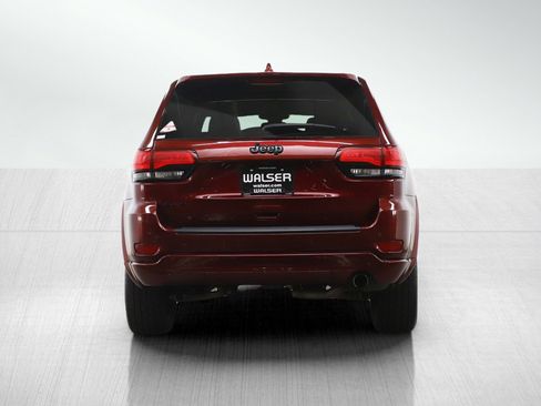 Used 2019 Jeep Grand Cherokee Altitude image 4