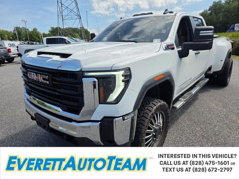 Used 2024 GMC Sierra 3500 Pro AWD/4WD image 1