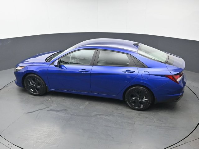 Used 2023 Hyundai Elantra SEL FWD image 33