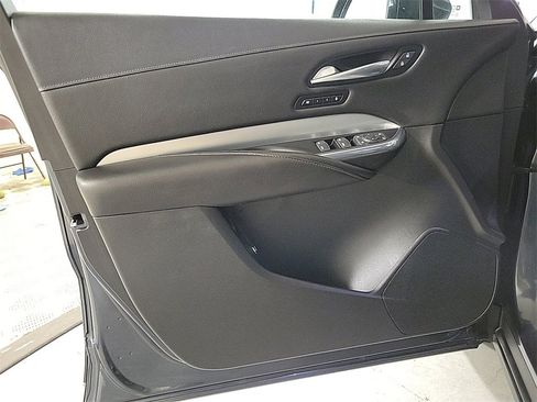 Certified 2020 Cadillac XT4 Premium Luxury w/ Cold Weather Package image 21