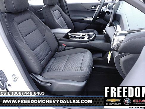 New 2026 Chevrolet Equinox LT w/ Midnight Edition image 15