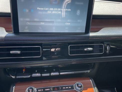 Used 2020 Lincoln Aviator Reserve w/ Equipment Group 202A AWD/4WD image 17