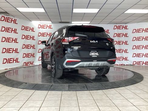 Certified 2023 Kia Sportage EX AWD/4WD image 5