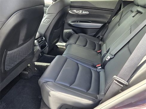 Used 2023 Genesis GV70 2.5T w/ Select Package image 11