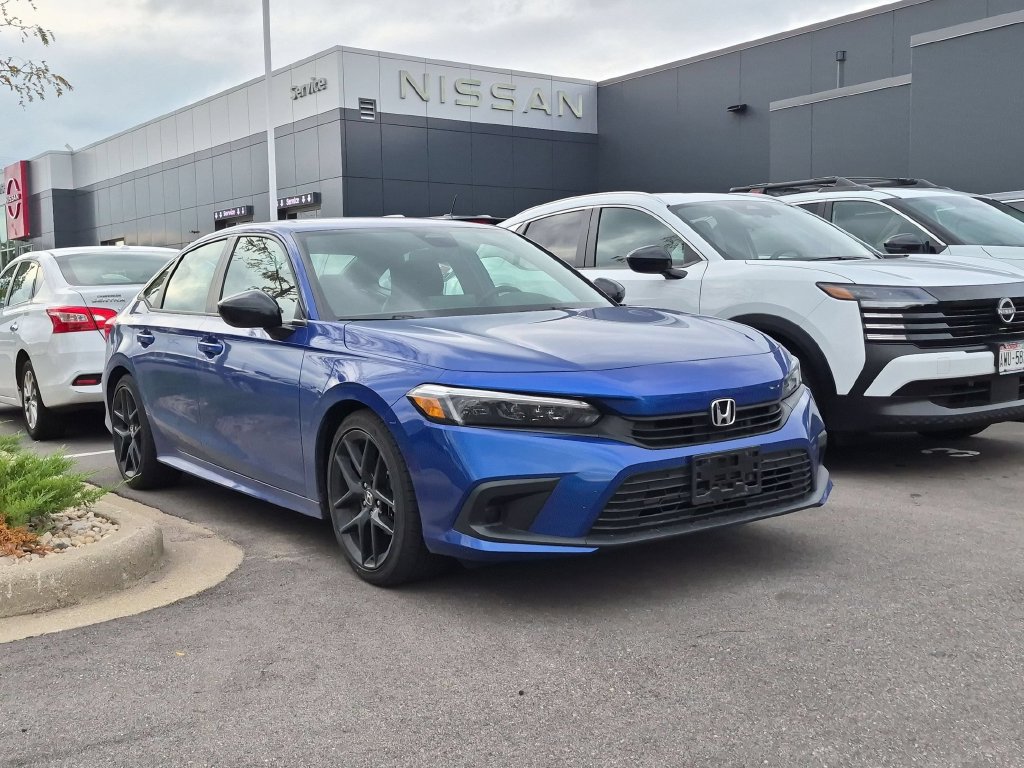 Used 2024 Honda Civic Sport image 1
