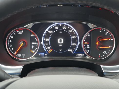 Used 2023 Chevrolet Traverse Premier w/ Redline Edition image 38