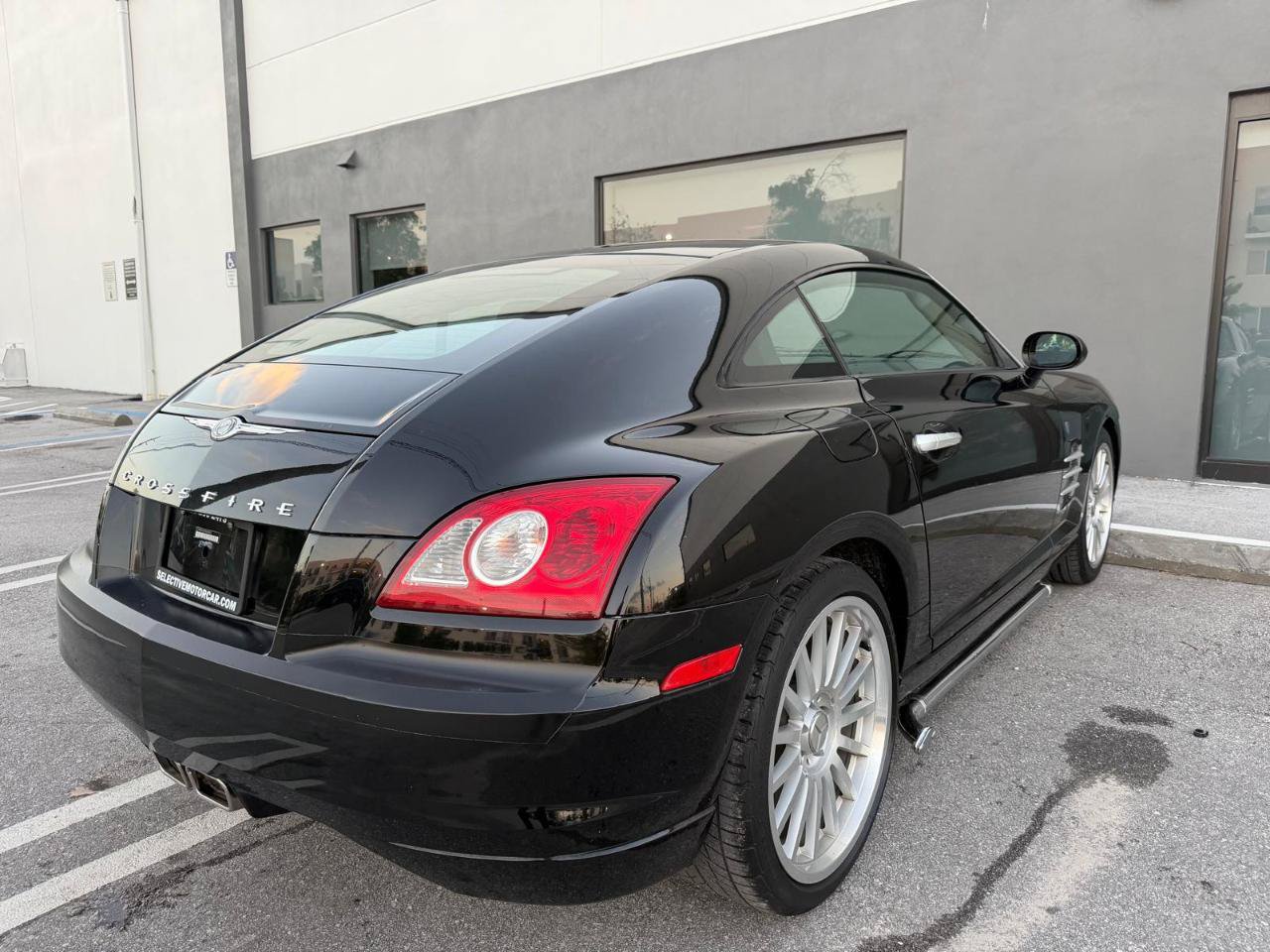 Used 2004 Chrysler Crossfire Coupe RWD image 8