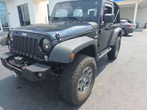 Used 2015 Jeep Wrangler Sport w/ Quick Order Package 23S AWD/4WD image 2
