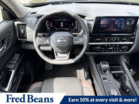 New 2026 Nissan Pathfinder Platinum AWD/4WD image 20
