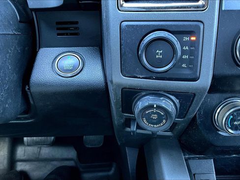 Used 2020 Ford F150 Raptor w/ Equipment Group 802A Luxury image 26