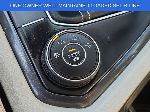 Used 2024 Volkswagen Tiguan SEL R-Line AWD/4WD image 23