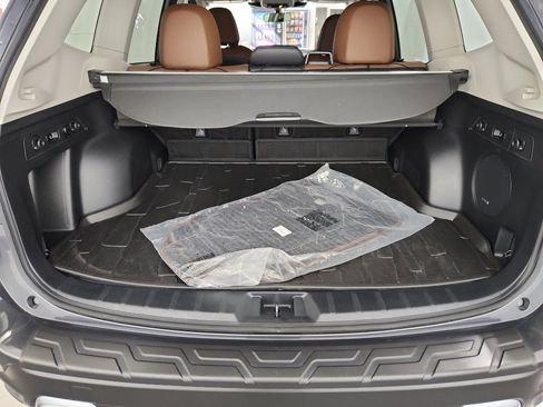 Used 2024 Subaru Forester Touring image 37