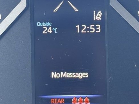 Used 2022 Toyota Tundra SR5 image 20