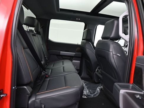 New 2026 Ford F250 Lariat w/ Black Appearance Package AWD/4WD image 10