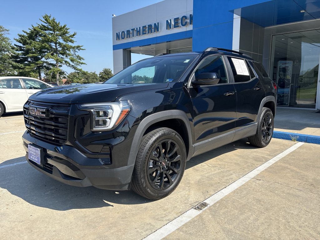 Used 2026 GMC Terrain Elevation w/ Elevation Premium Package AWD/4WD image 4