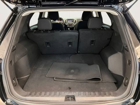 Certified 2023 Chevrolet Equinox LT FWD image 10
