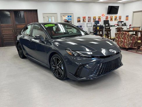 Used 2026 Toyota Camry XSE image 31