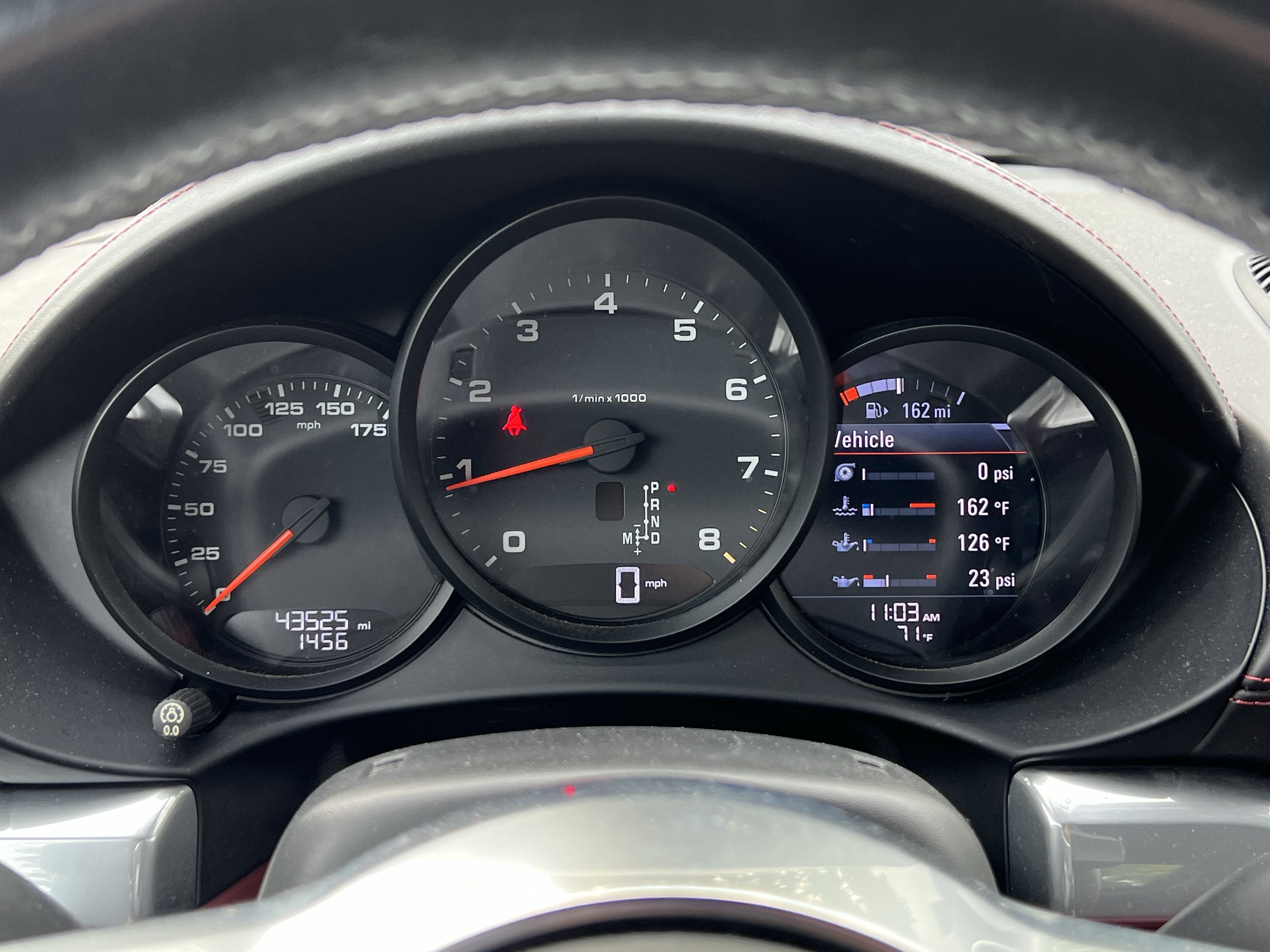 Used 2017 Porsche 718 Boxster RWD image 21