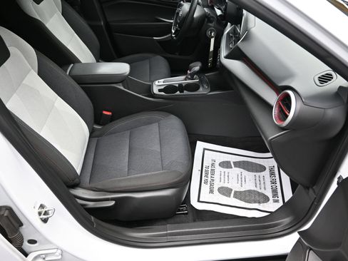 Certified 2024 Chevrolet Trax RS w/ Driver Confidence Package FWD image 26