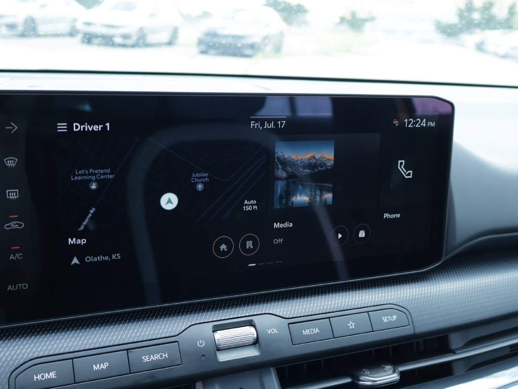 New 2026 Kia K4 GT-Line w/ GT-Line Premium Package FWD image 40