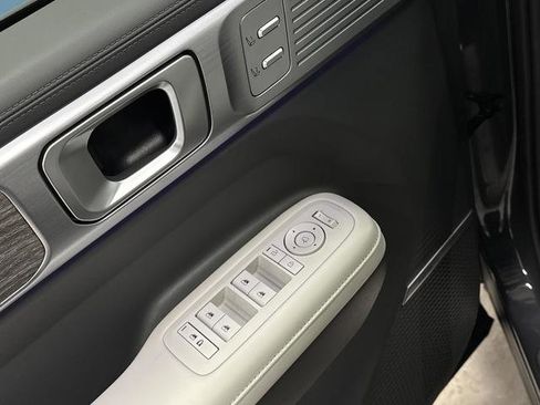 Used 2025 Hyundai Santa Fe Calligraphy image 30