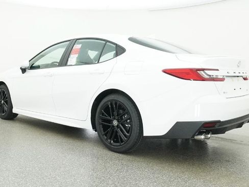 New 2026 Toyota Camry SE FWD image 36
