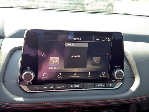 New 2026 Nissan Rogue SV AWD/4WD image 18