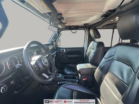Used 2023 Jeep Gladiator Sport AWD/4WD image 11