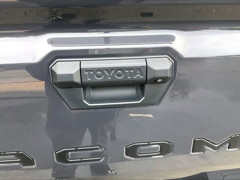 New 2026 Toyota Tacoma SR5 image 15